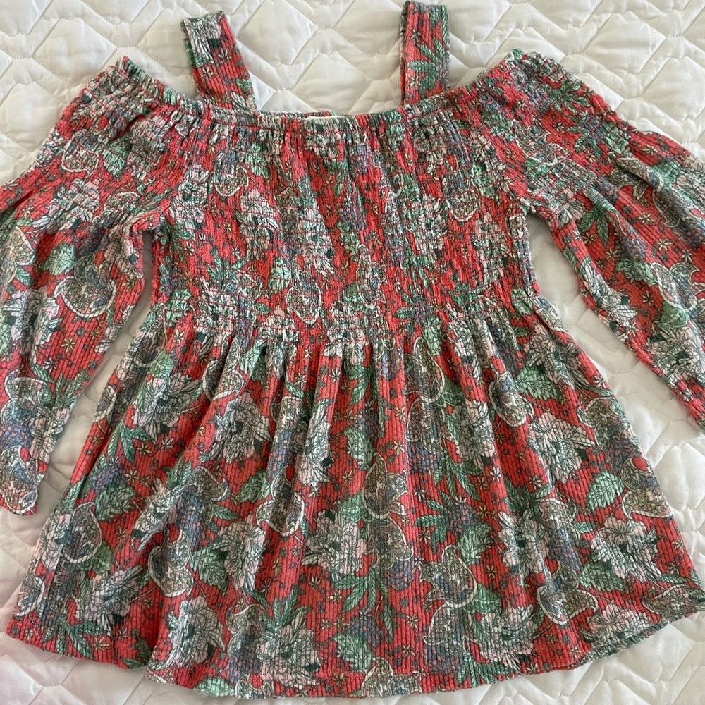 Girls top